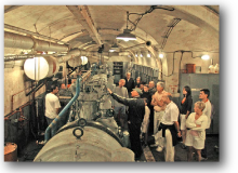 visiteurs dans l'usine